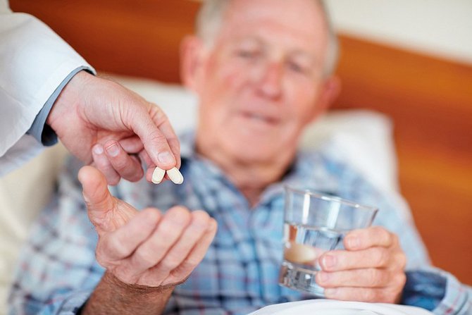 Потеря памяти у пожилых людей лечение в домашних условиях